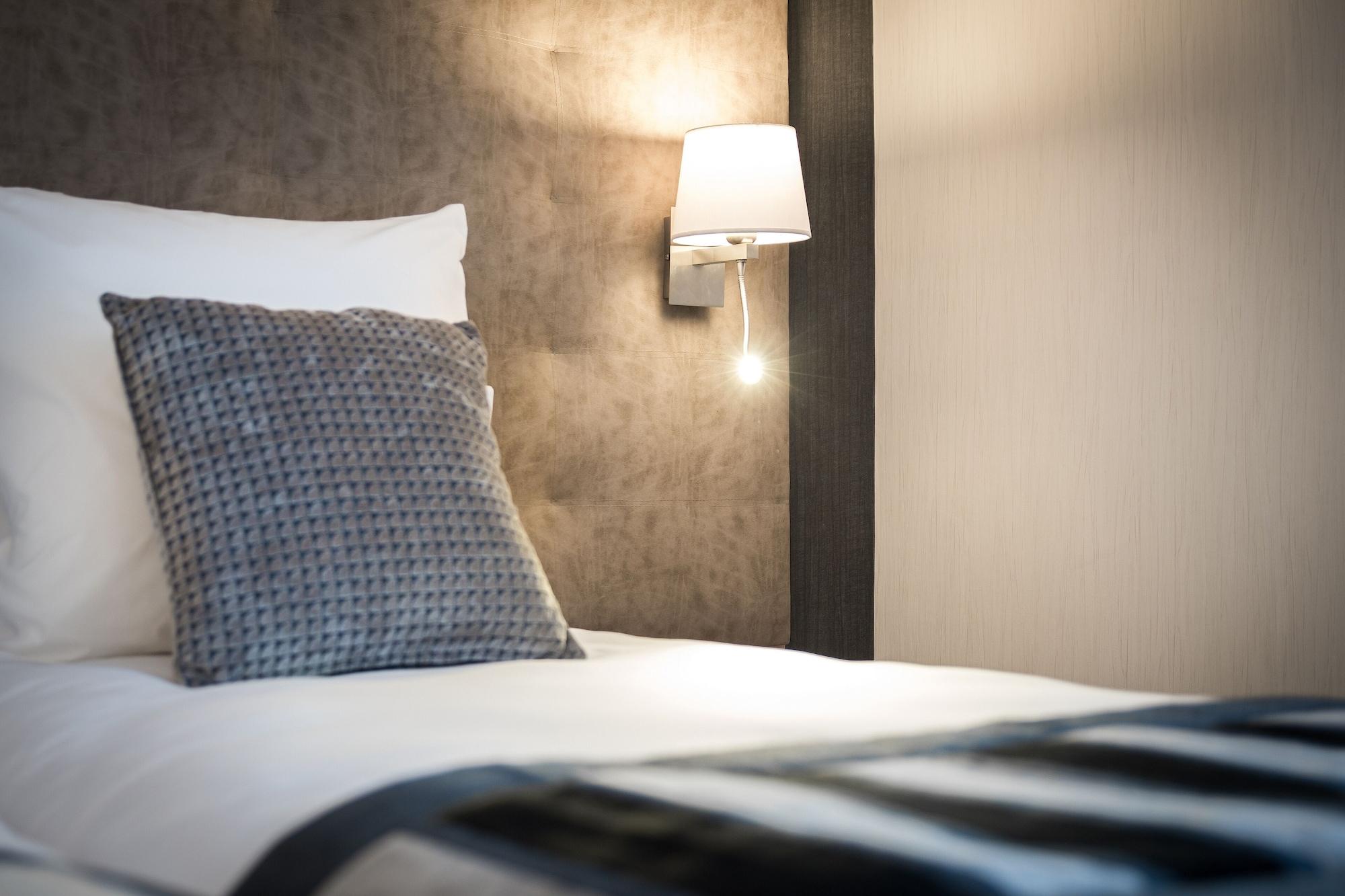 Hotel Le Rive Droite & Spa Lourdes Kültér fotó